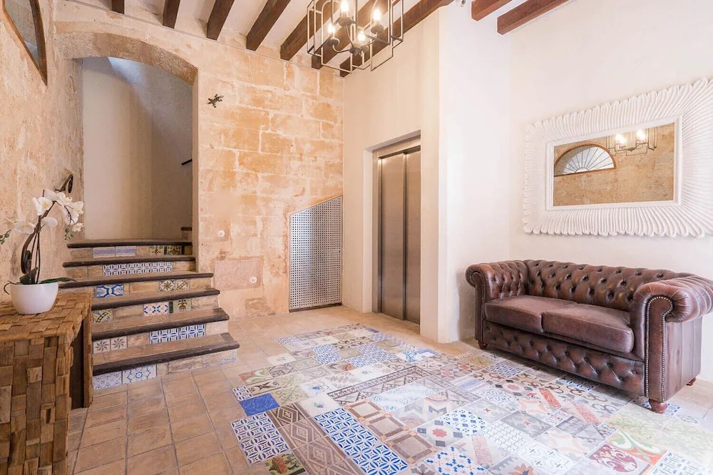 Vintage Palma Palace Apartments TI by PriorityVillas