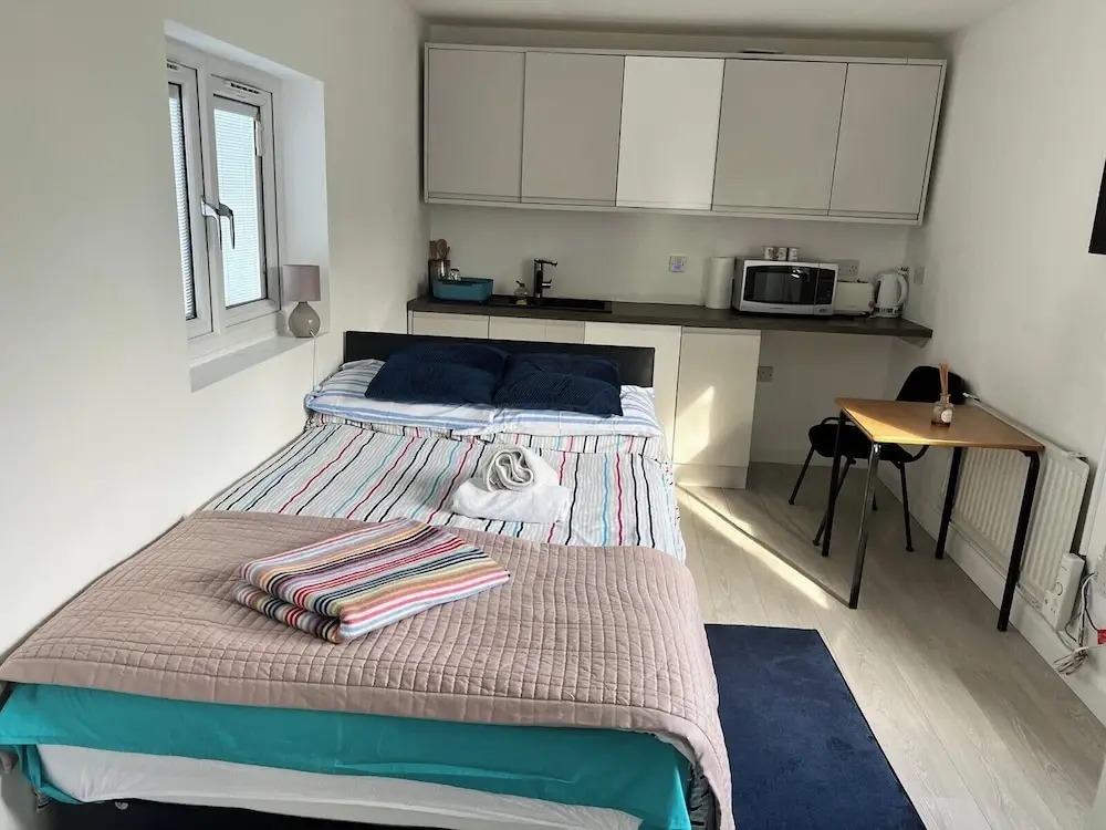 Cozy Studio in Dagenham, London
