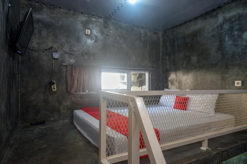 RedDoorz near Jumbo Mall Sragen