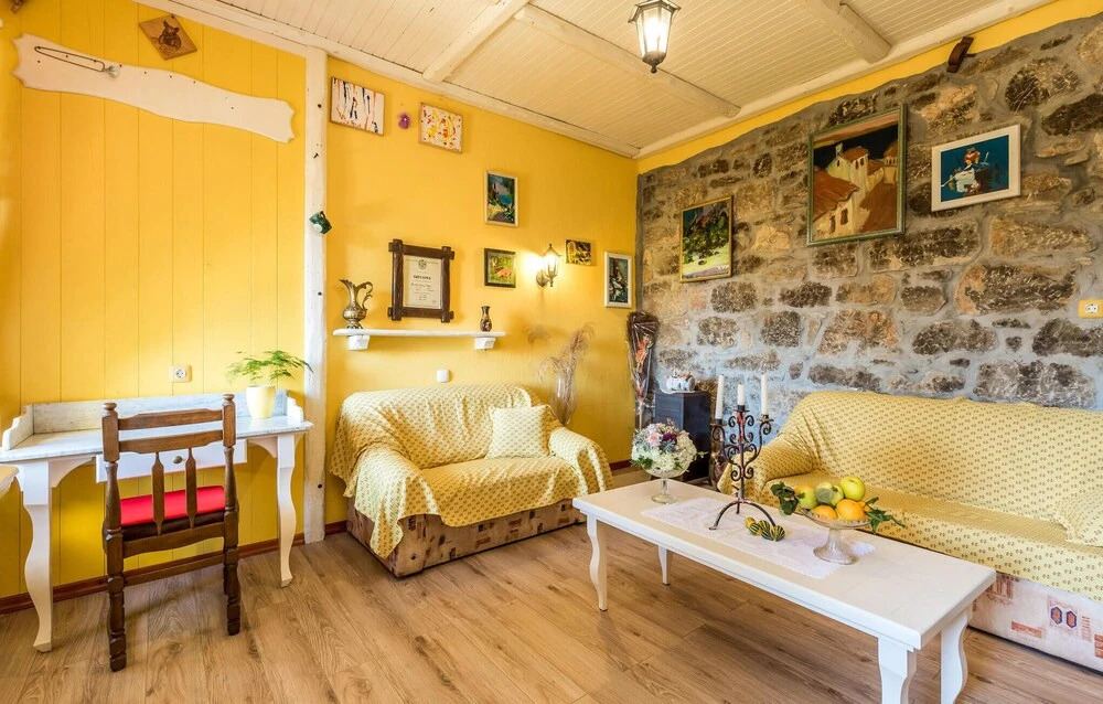 Nice Home in Lovran With 3 Bedrooms and Wifi