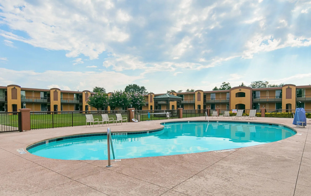 Red Roof Inn Forsyth