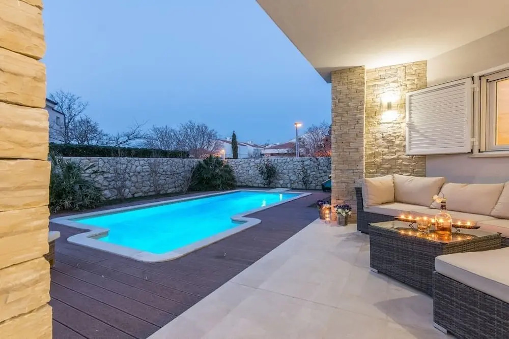 Villa White Rose with private pool