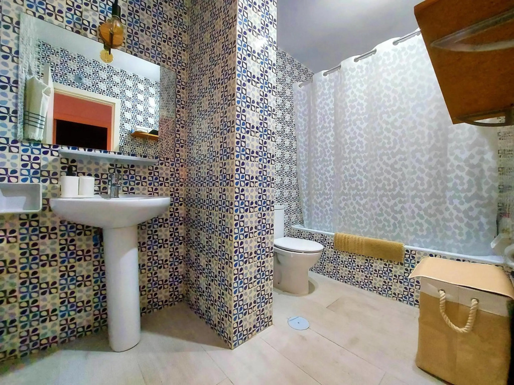 Cozy 2-bed 2-bathroom apartment in sunny Marbella