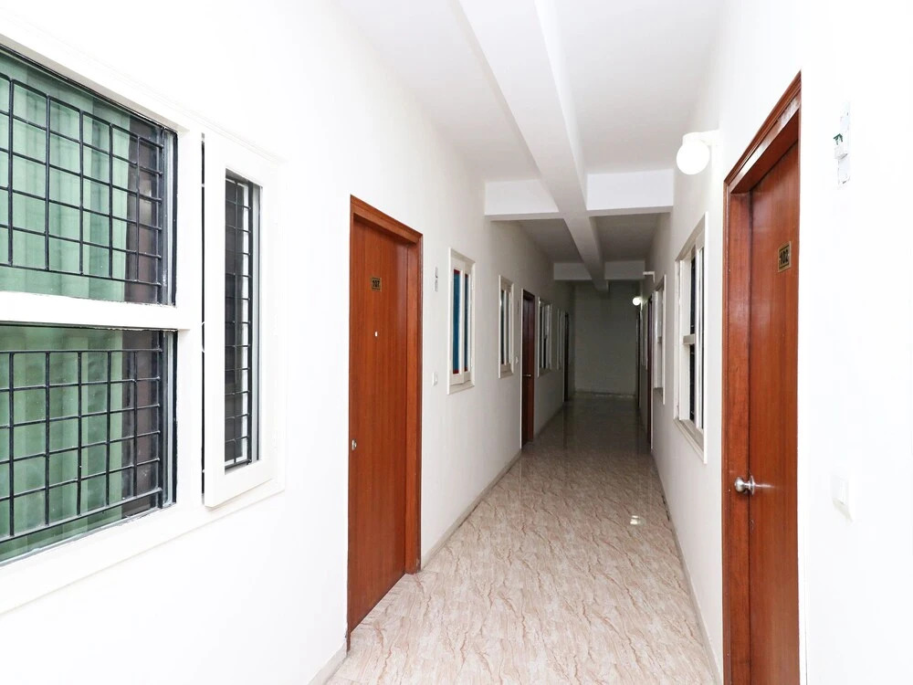 OYO 12942 Nathu Palace