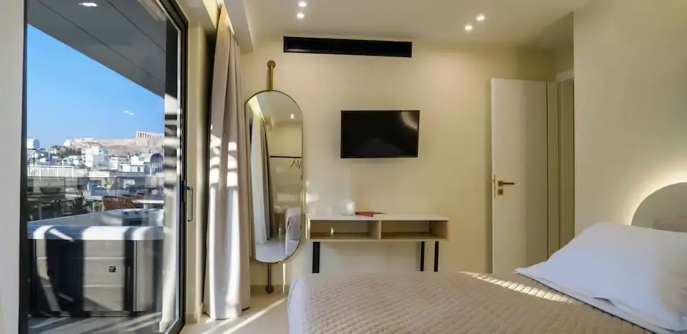 Thea Acropolis Suites & Apartments
