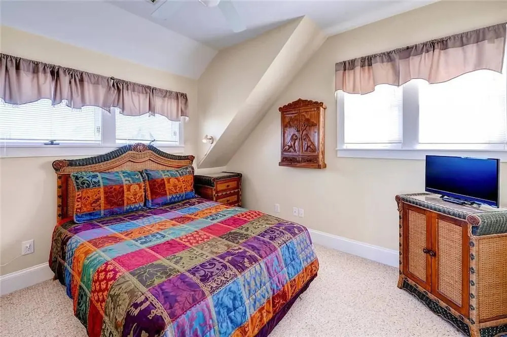 Bogan s on the Beach 4 Bedroom Holiday Home By Bald Head Island