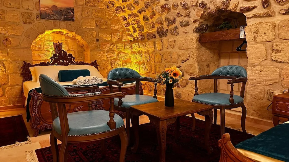 Seyri Asur Konağı