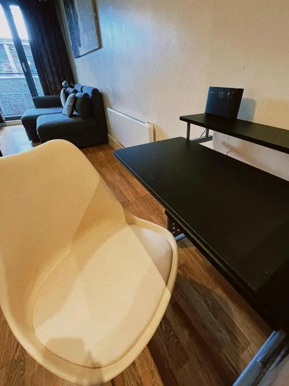 Cosy 1-bedroom Flat, Birmingham City Centre, The Arcadian by Lark Accommodation