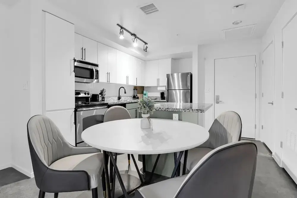 Phoenix Urban Luxury Escape