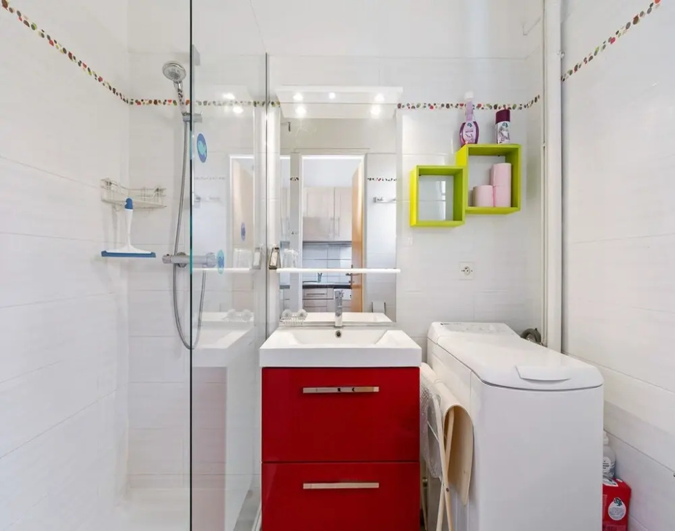Stylish 2-bedroom Retreat in Agde