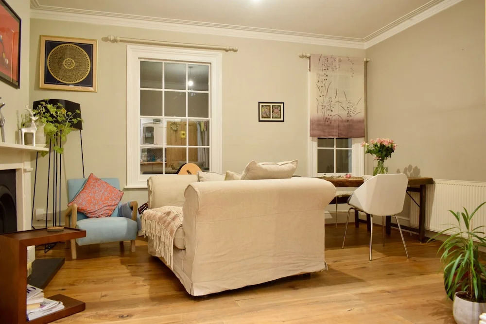 2 Bedroom Flat in Clapham Common