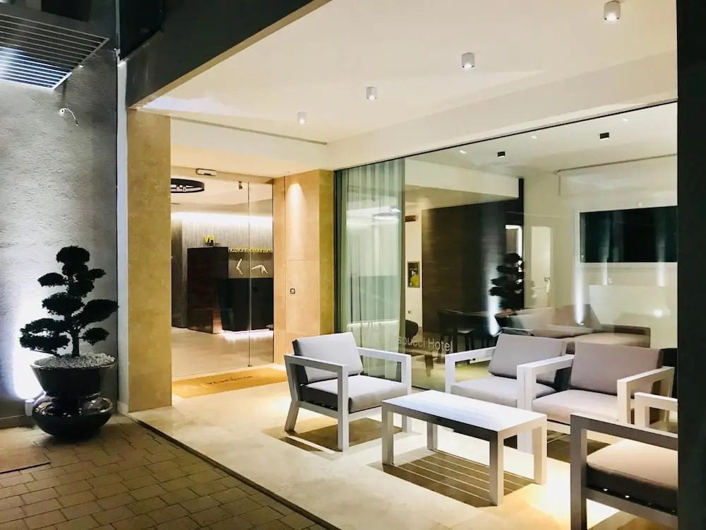 Hotel Vespucci