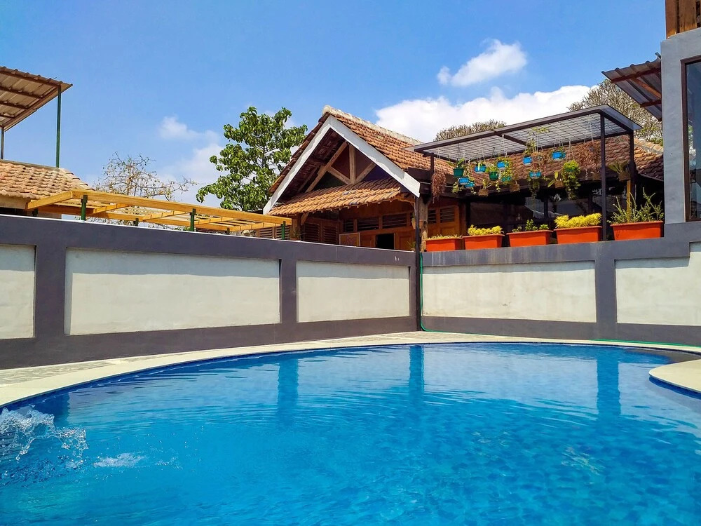 Amina Hill View Malang