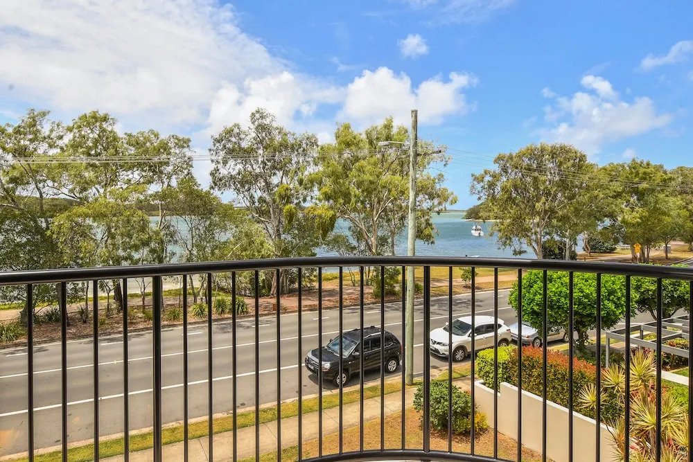 Coral Breeze Bradman Avenue Maroochydore