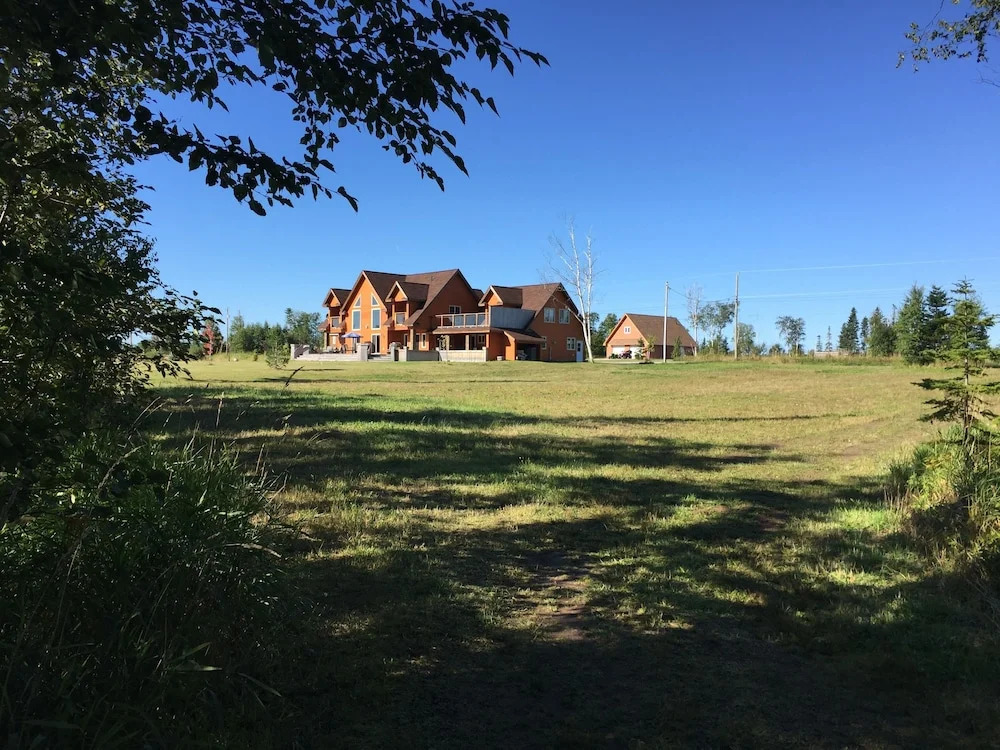 Tranquil Waters Inn