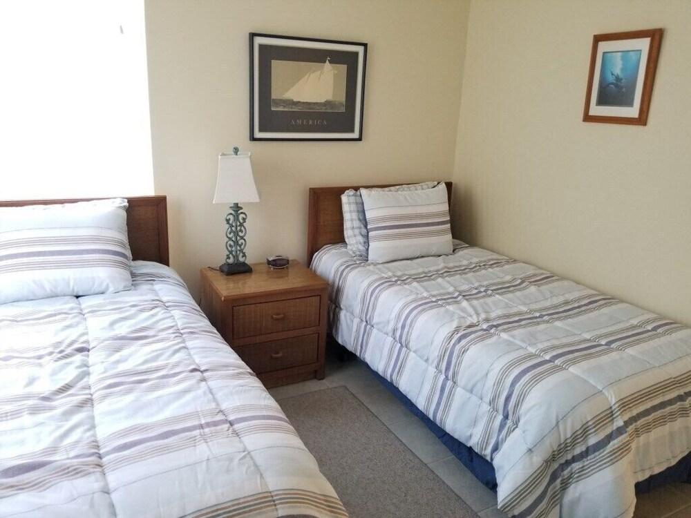 Ocean View, 2 Balconies, 2 Pools - Sea Place 13238