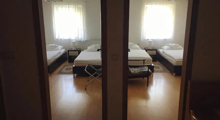 Vila DeLux