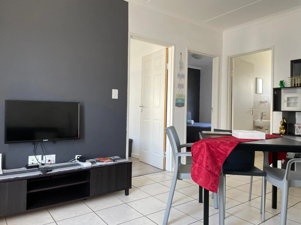 Cozy corner apartment Muizenberg