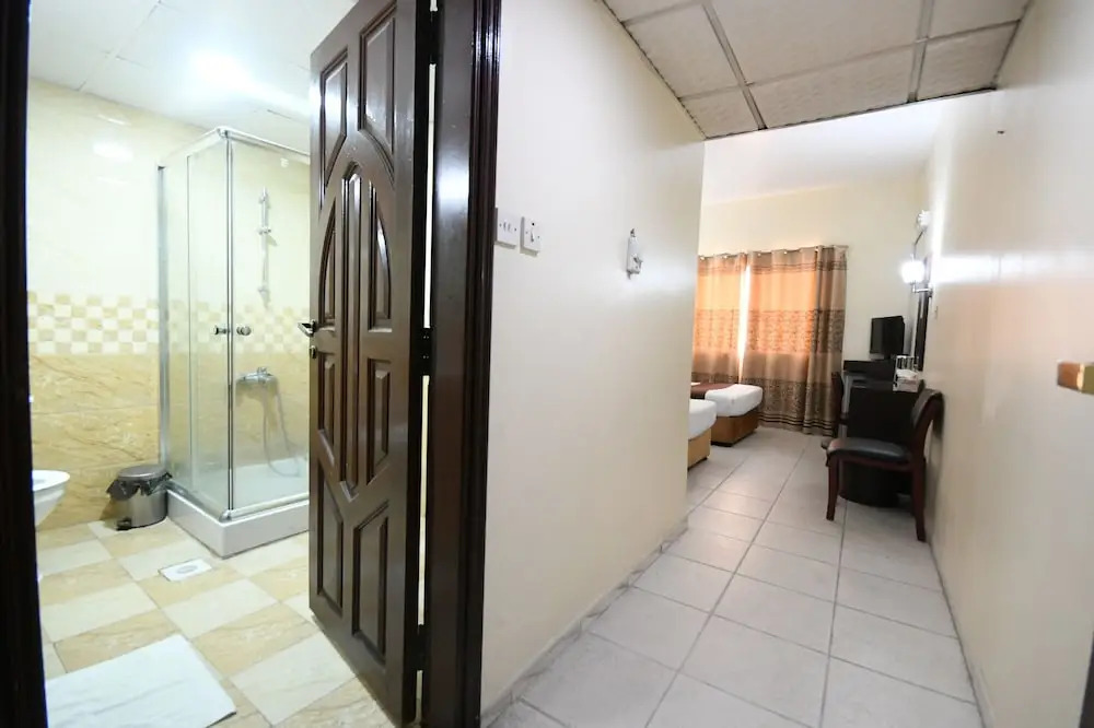 Aygro Hotel