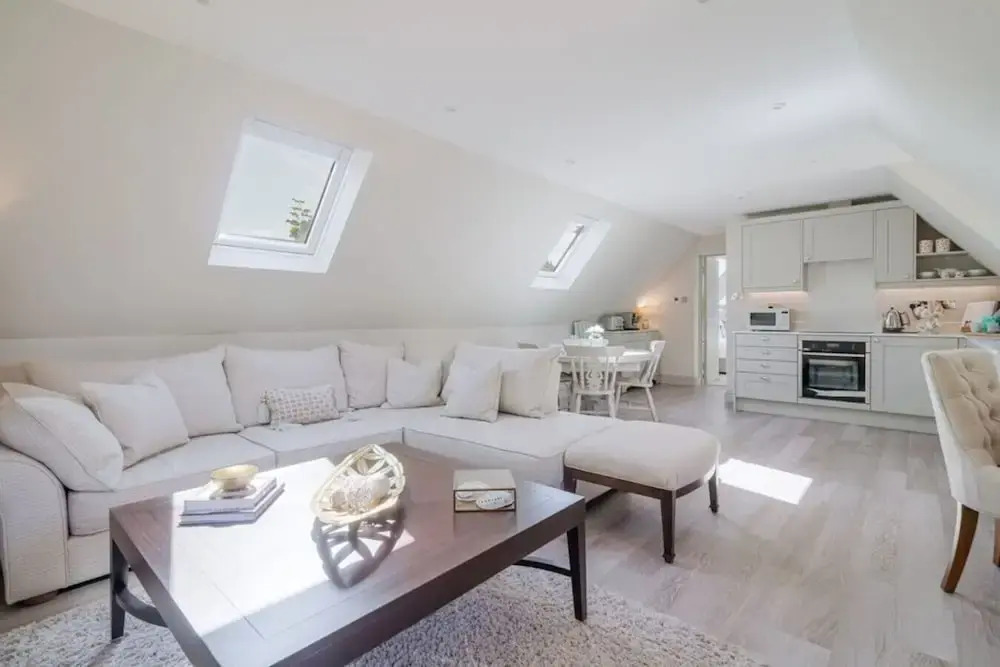 April Lodge in Sunningdale