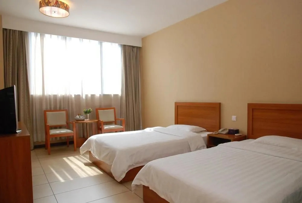 Huanying Living Hotel Shilong Branch