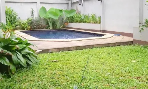 Kemang Utara Creative Villas