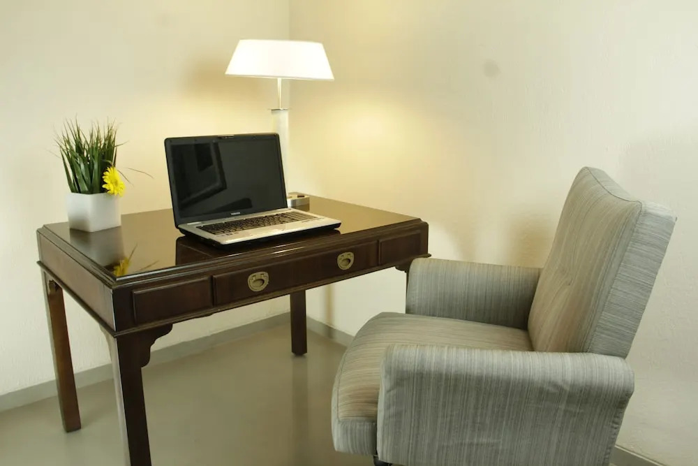 Buganvilla Executive Suites 340