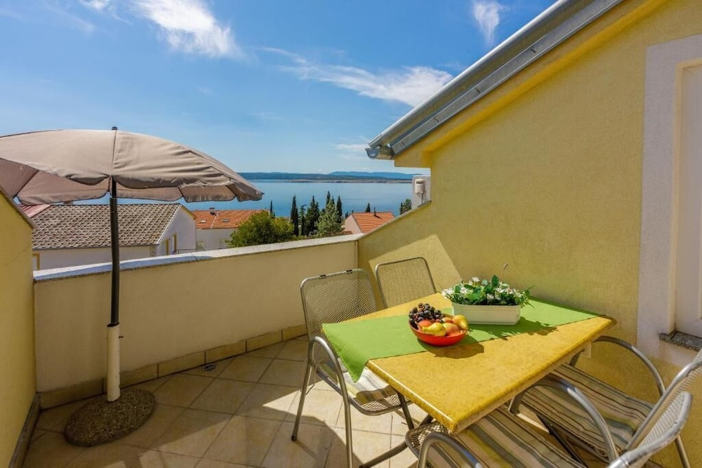 Apartments Pirin