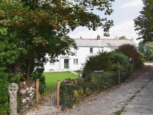 Cross House