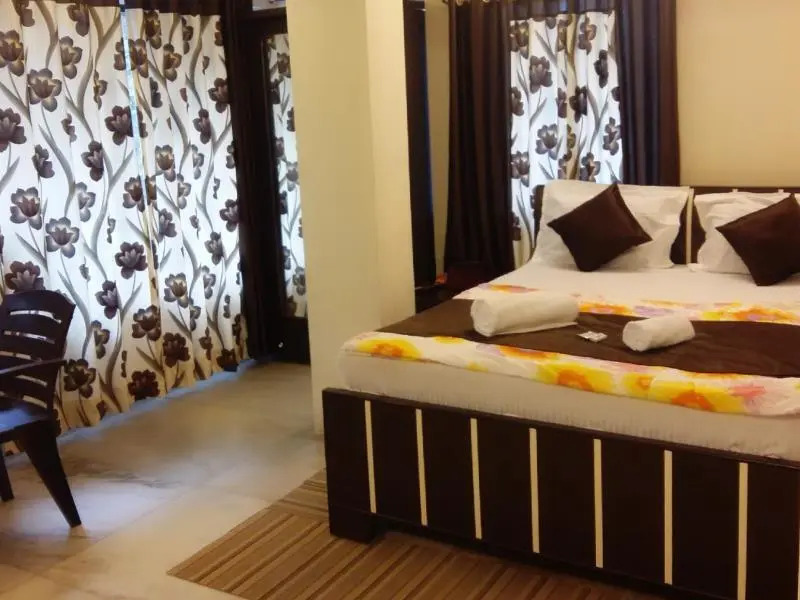 Executive Kalpataru Apt
