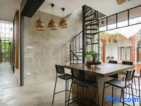 Chrisenbel Hideaway Retreat