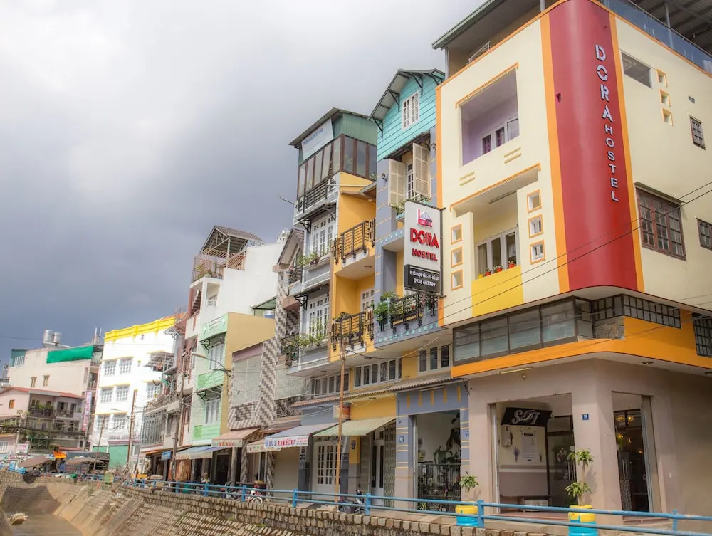 Dora Hostel