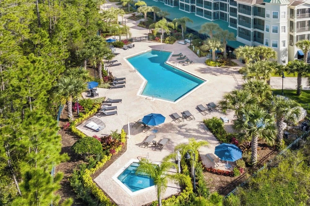 Upstay: Pet-friendly Family Condo w Poolsleeps 8