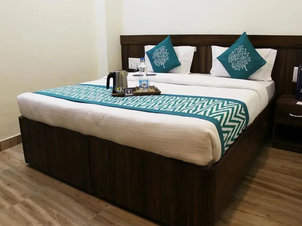 Oyo 2749 Hotel Vedas