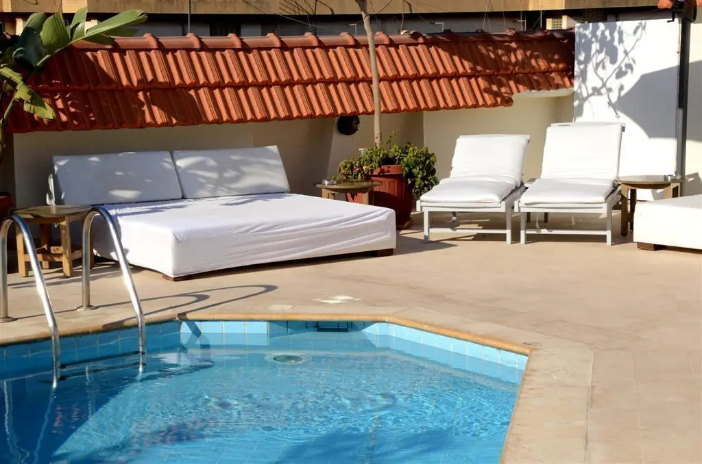 Golden Tulip Serenada Hamra Hotel