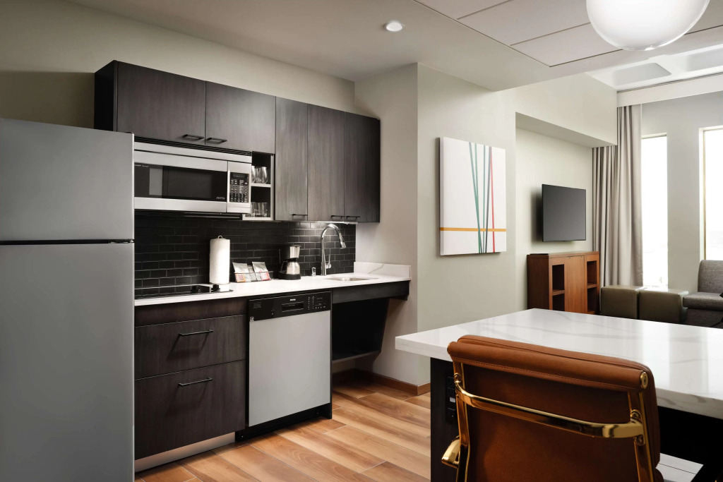 Hyatt House LAX Century Blvd