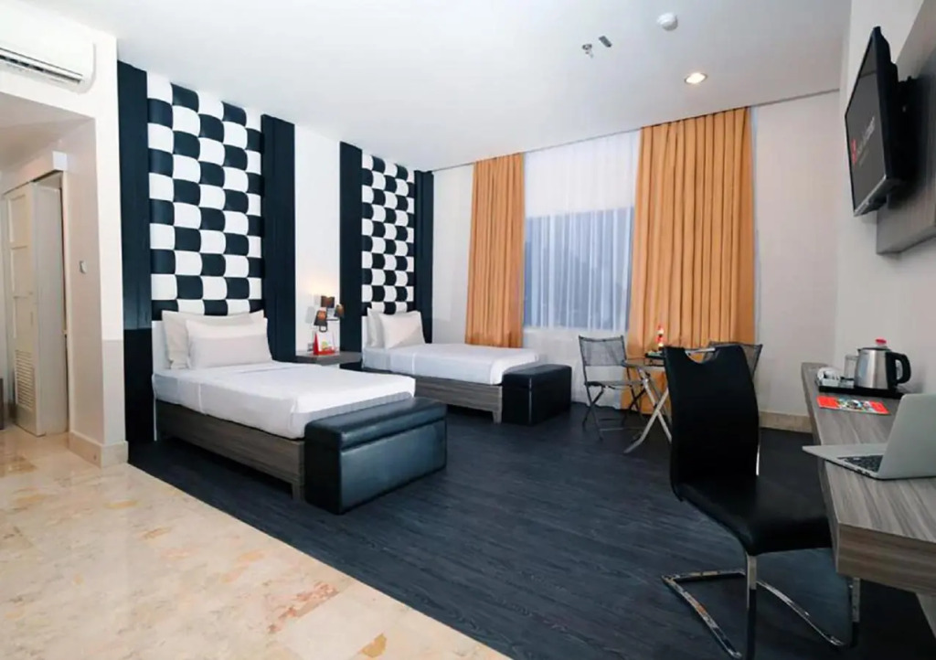 Swiss-Belcourt Makassar
