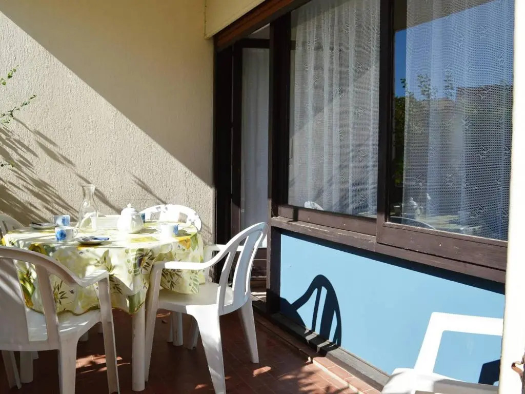 Appartement Bormes-les-Mimosas, 1 pièce, 4 personnes - FR-1-251-394