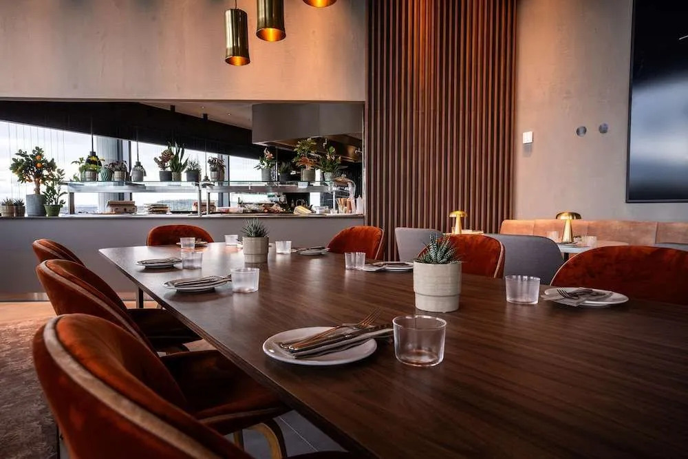 Radisson Blu Hotel at Porsche Design Tower Stuttgart