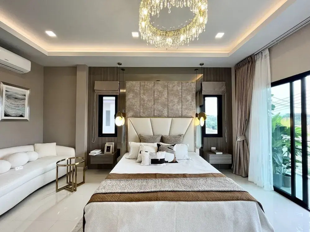 Southern Peak Pool Villa HuayYai Pattaya