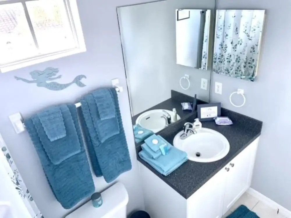 Mermaid Villa near Disney 4 Bedrooms Pool & Spa