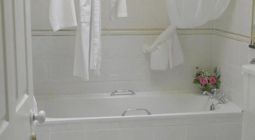 Ahernes Townhouse Hotel and Seafood Restaurant