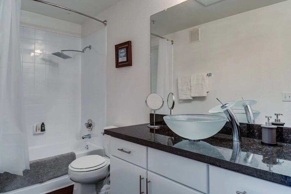 Gorgeous Apartment In A Great Area With Gym & Pool