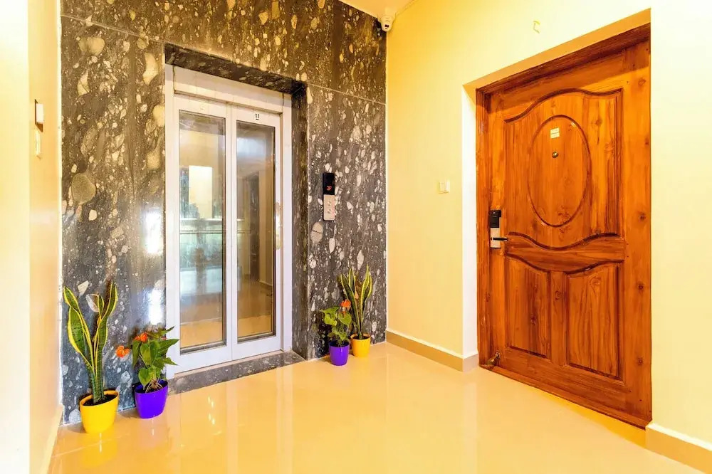 Mcity Elite Suites