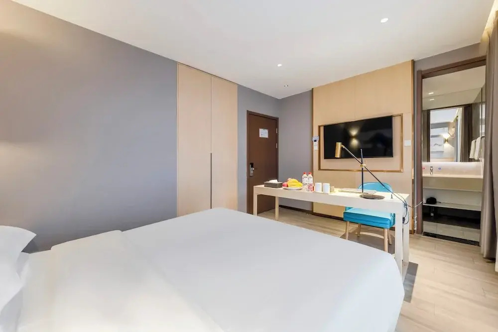 Jingbao Ruijia Hotel