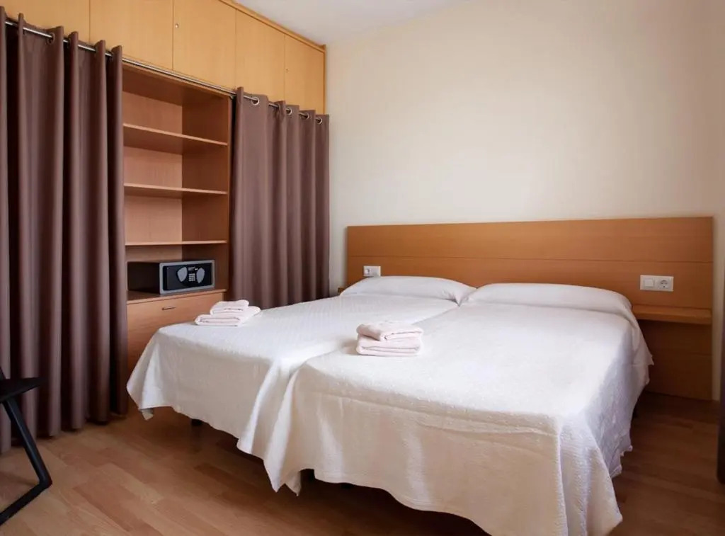 RIUS - Apartments & one Penthouse with private terrace in Montjuic