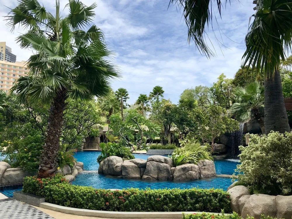 Among Riviera City of Sky Pattaya