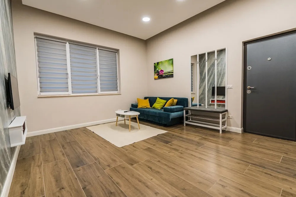 Sandor Apartment