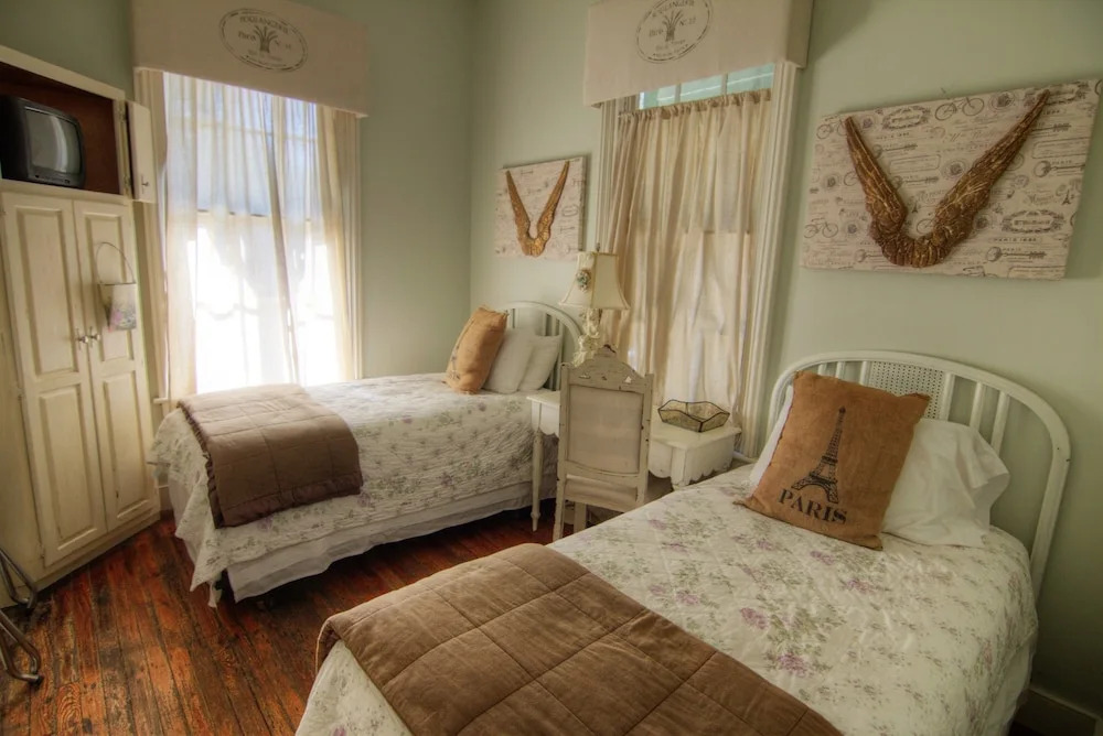 Florida House Inn