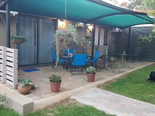 Apricity Inn